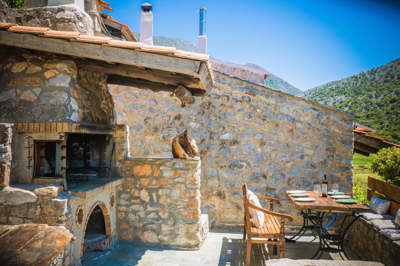 Traditional Villa Askyfou Kares Exterior photo